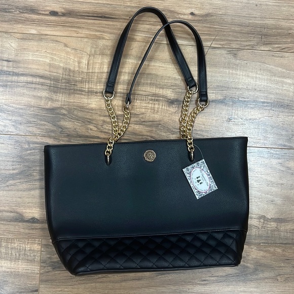 ANNE KLEIN black quilted gold chain satchel/hand bag/purse
